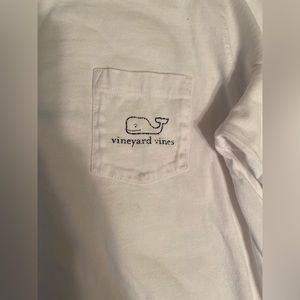 VINEYARD VINES • long sleeve t-shirt • White • Small • EUC